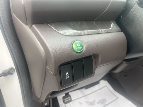 Used 2013 Honda CR-V EX-L image 16