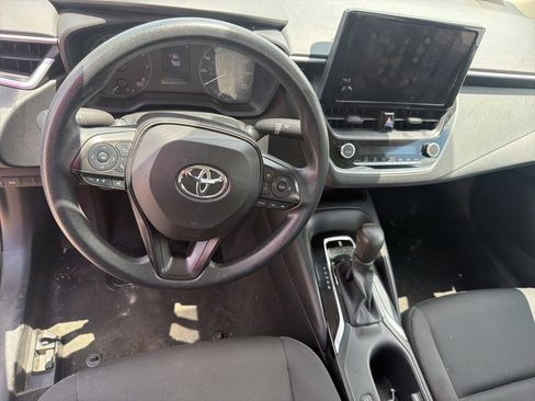 Used 2024 Toyota Corolla LE FWD image 10