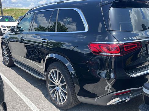 Certified 2023 Mercedes-Benz GLS 450 4MATIC image 4