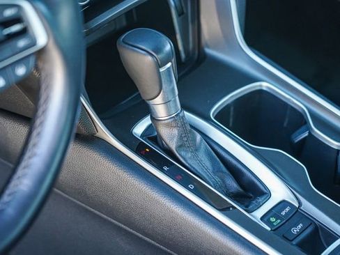 Used 2022 Honda Accord Sport image 21