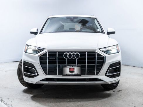 Used 2023 Audi Q5 2.0T Premium w/ Convenience Package AWD/4WD image 10