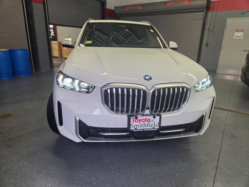 Used 2026 BMW X5 xDrive40i AWD/4WD image 5