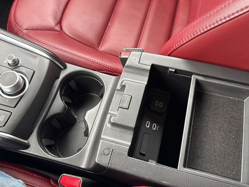 Used 2025 MAZDA CX-5 Carbon Edition image 19