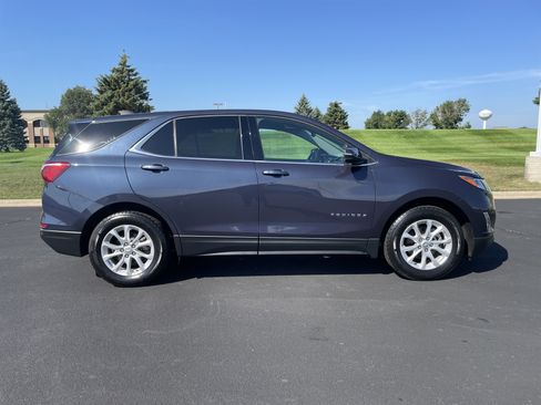Used 2018 Chevrolet Equinox LT FWD image 6