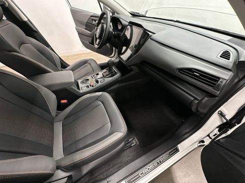 Used 2025 Subaru Crosstrek 2.5i Limited AWD/4WD image 21