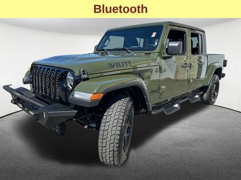 Used 2022 Jeep Gladiator Sport AWD/4WD image 5