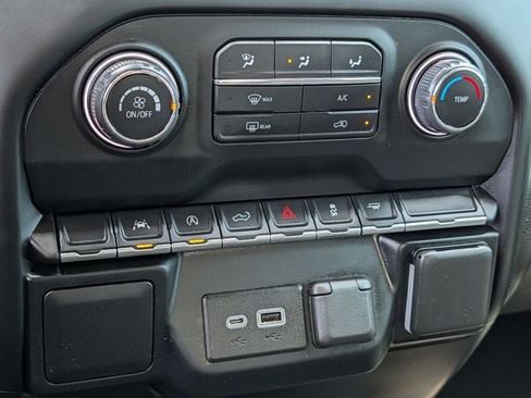 Used 2022 Chevrolet Silverado 1500 Custom w/ LPO, Dark Essentials Package RWD image 17