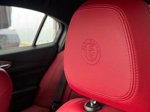 Used 2024 Alfa Romeo Giulia Quadrifoglio image 38