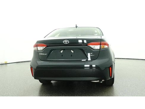 New 2026 Toyota Corolla LE image 23