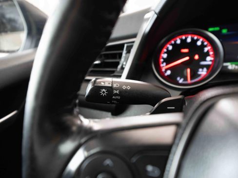 Used 2024 Toyota Camry XSE w/ Navigation Package image 13