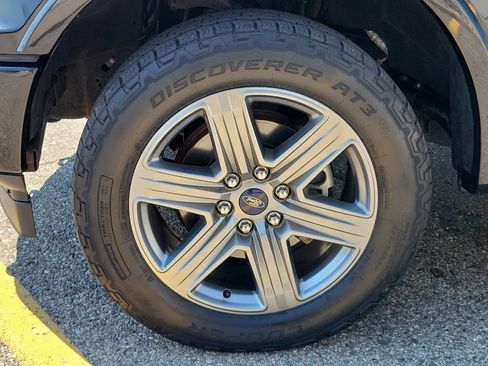 Certified 2019 Ford F150 XLT w/ Equipment Group 302A Luxury AWD/4WD image 7