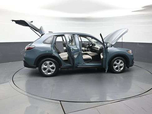 Used 2024 Honda HR-V LX image 51