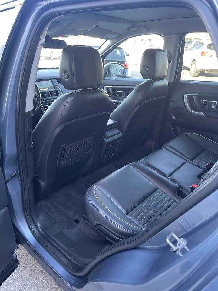 Used 2019 Land Rover Discovery Sport HSE Dynamic AWD/4WD image 13