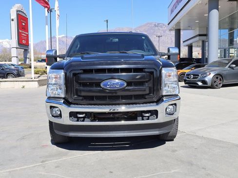 Used 2016 Ford F250 Lariat w/ Lariat Ultimate Package AWD/4WD image 9