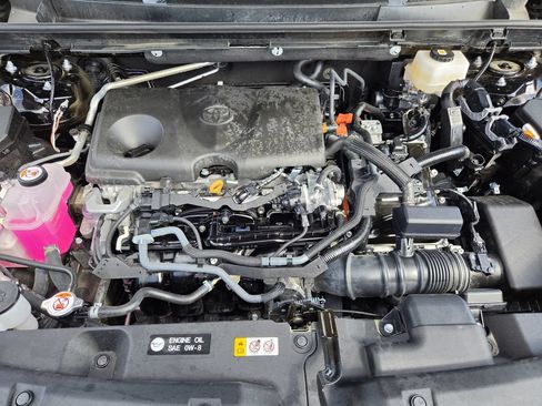 Used 2026 Toyota RAV4 XLE Premium FWD image 31