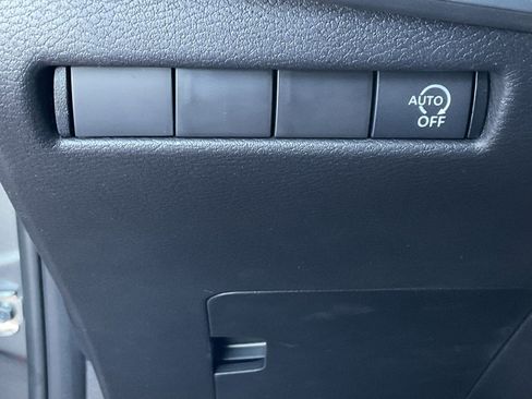 New 2026 Nissan Kicks SV image 25