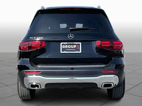 Used 2025 Mercedes-Benz GLB 250 GLB 250 image 5