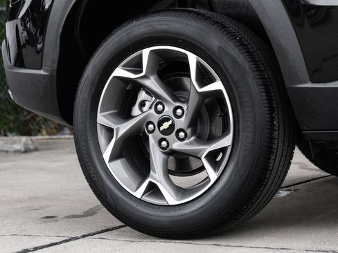 Used 2024 Chevrolet Trax LT w/ Driver Confidence Package FWD image 66