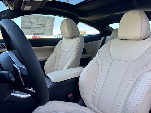 New 2026 BMW 430i Coupe image 3