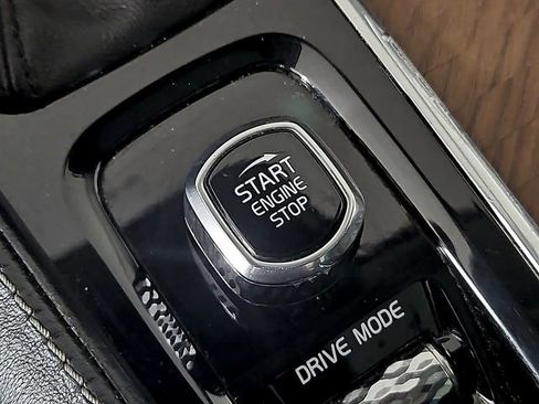 Used 2019 Volvo XC90 T6 Inscription w/ Advanced Package image 25