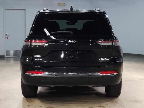 Used 2024 Jeep Grand Cherokee Limited image 6