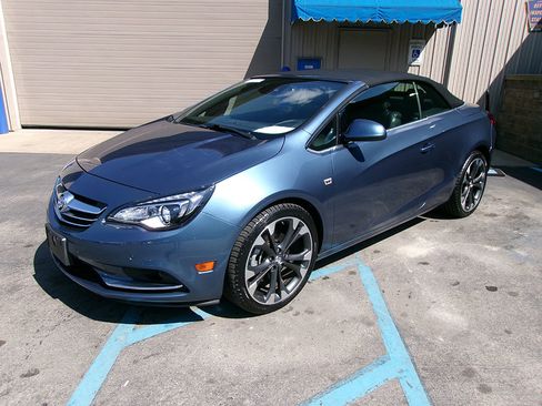 Used 2016 Buick Cascada Premium image 1