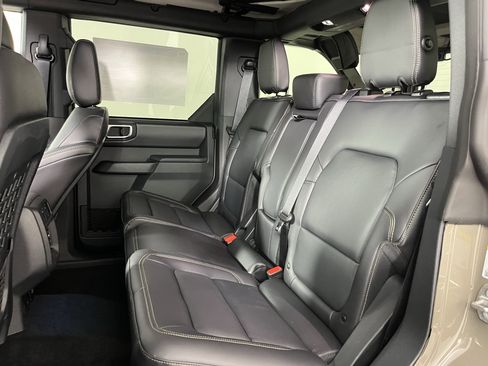 New 2026 Ford Bronco Badlands AWD/4WD image 11