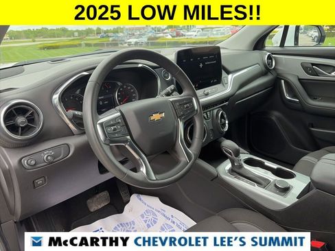 Used 2025 Chevrolet Blazer LT FWD image 48