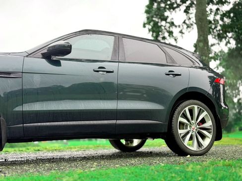 Used 2017 Jaguar F-PACE S AWD/4WD image 31