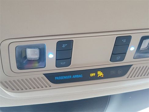 Used 2021 Ford Explorer XLT w/ Equipment Group 202A image 20