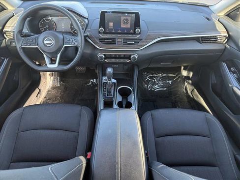 Used 2023 Nissan Altima 2.5 SV image 14