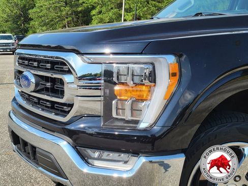 Used 2022 Ford F150 XLT w/ Equipment Group 302A High AWD/4WD image 10