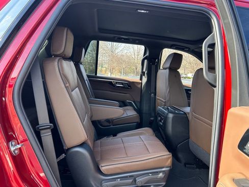 New 2026 Chevrolet Tahoe High Country w/ LPO, Illumination Package image 48