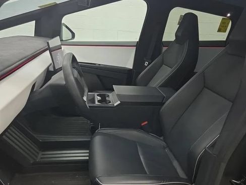 Used 2024 Tesla Cybertruck Cyberbeast AWD/4WD image 3