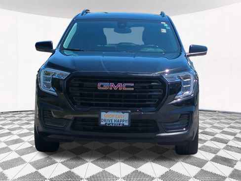 Used 2022 GMC Terrain SLE w/ Driver Convenience Package FWD image 10