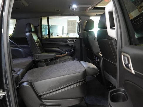 Used 2020 GMC Yukon XL Denali w/ Open Road Package AWD/4WD image 40