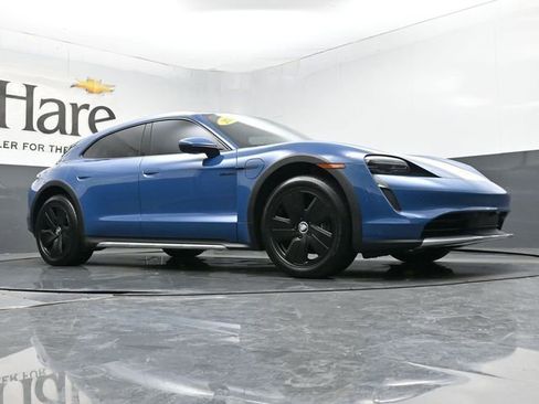 Used 2021 Porsche Taycan 4 Cross Turismo AWD/4WD image 2
