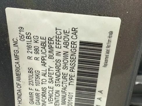 Used 2020 Acura TLX image 32