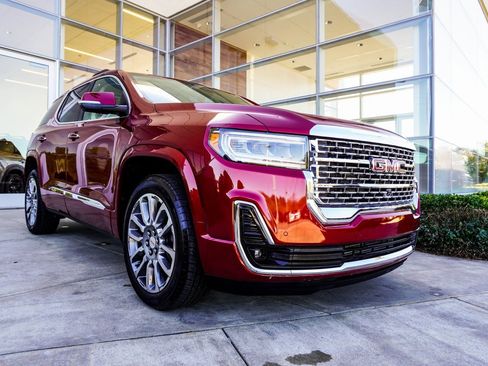 Used 2023 GMC Acadia Denali w/ Denali Ultimate Package image 4