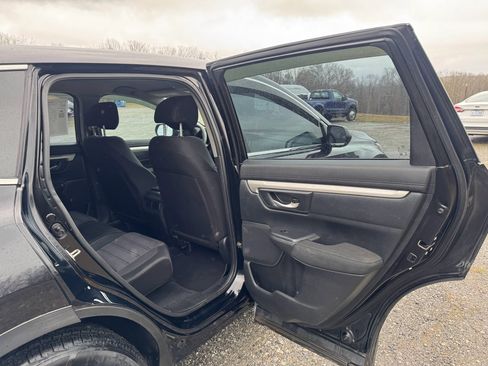 Used 2018 Honda CR-V LX image 12