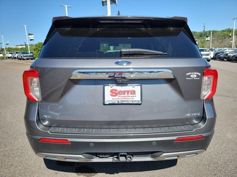 Used 2022 Ford Explorer XLT w/ Equipment Group 202A AWD/4WD image 27
