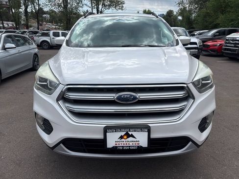 Used 2017 Ford Escape SE w/ SE Leather Comfort Package FWD image 2