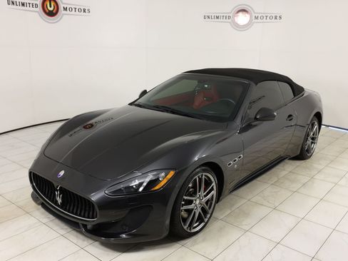 Used 2017 Maserati GranTurismo Sport RWD image 33