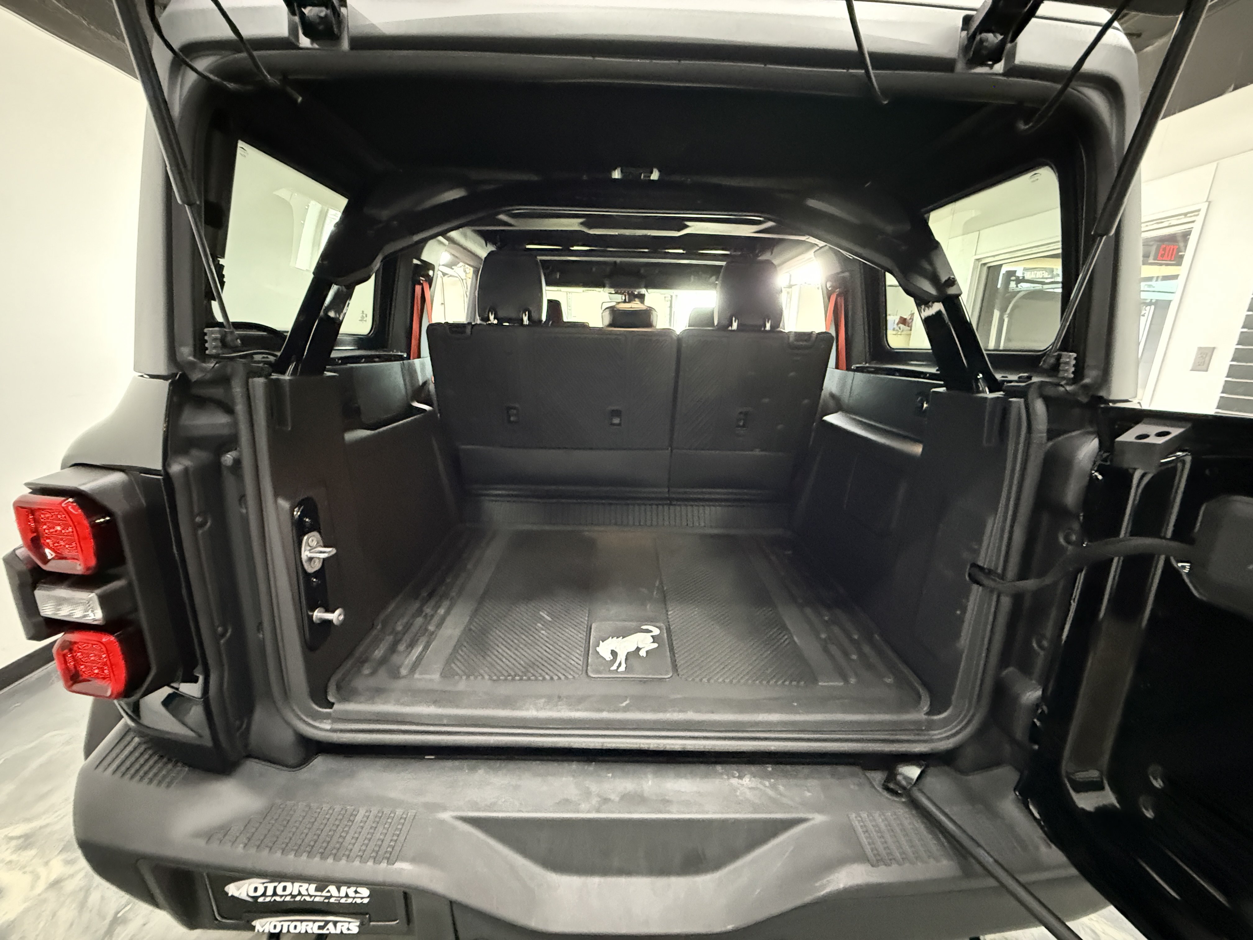 Used 2024 Ford Bronco Raptor w/ Interior Carbon Fibre Pack AWD/4WD image 29