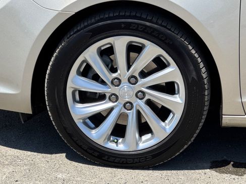 Used 2016 Buick LaCrosse Leather FWD image 31