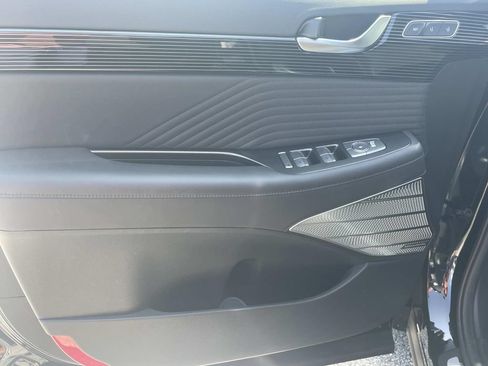 Used 2024 Hyundai Palisade Calligraphy AWD/4WD image 17