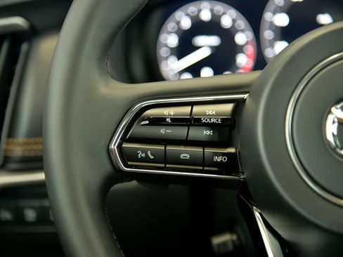 Certified 2026 MAZDA CX-70 3.3 Turbo S w/ Premium Package AWD/4WD image 23