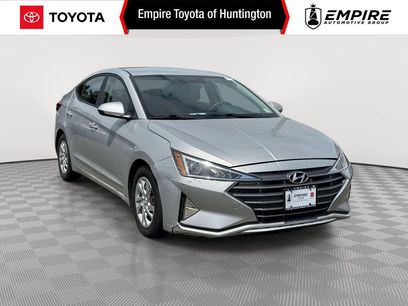 Used 2019 Hyundai Elantra SE w/ Cargo Package