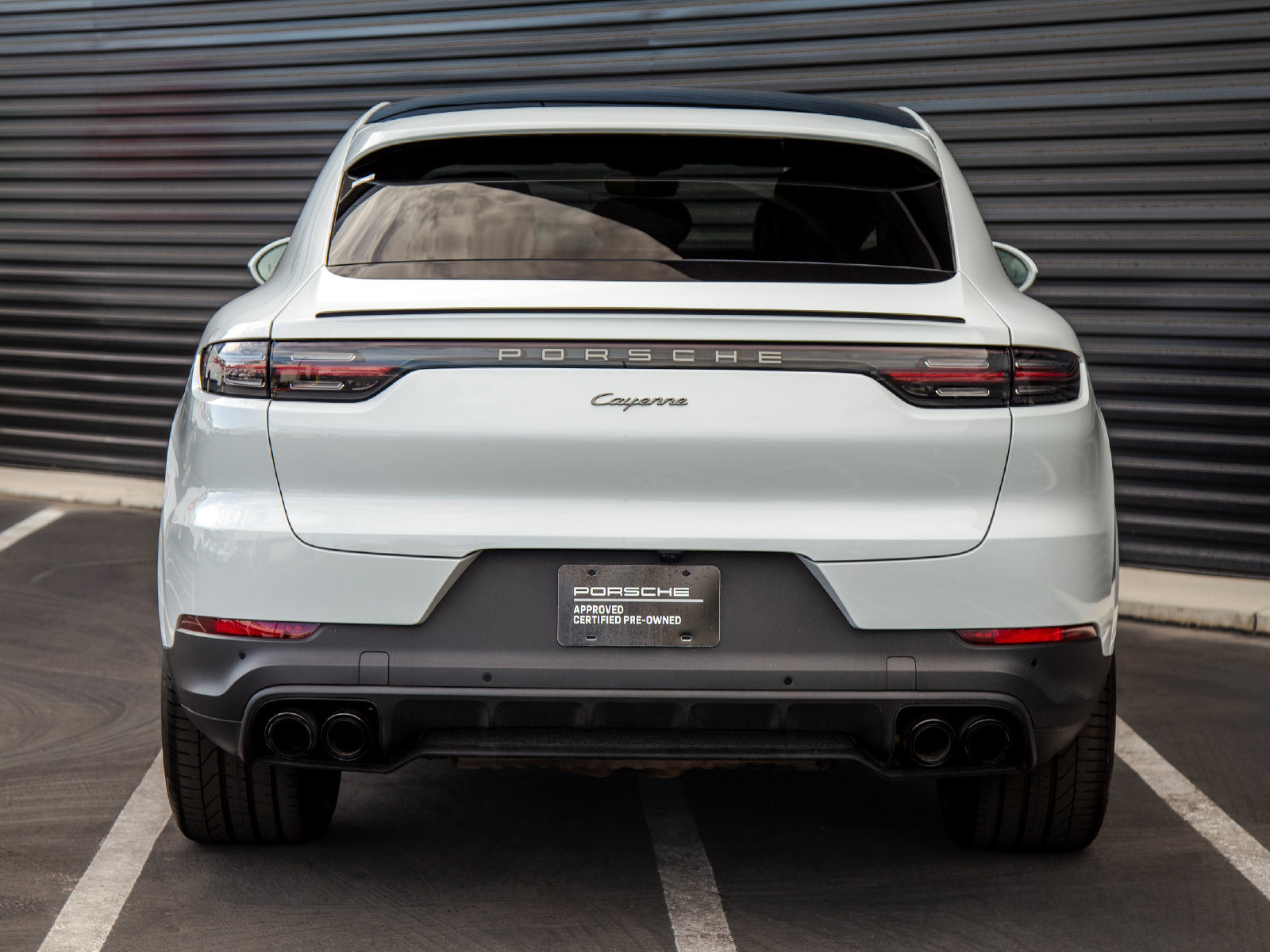 Certified 2023 Porsche Cayenne Platinum Edition AWD/4WD image 6