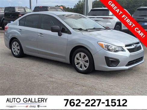 Used 2012 Subaru Impreza 2.0i image 2